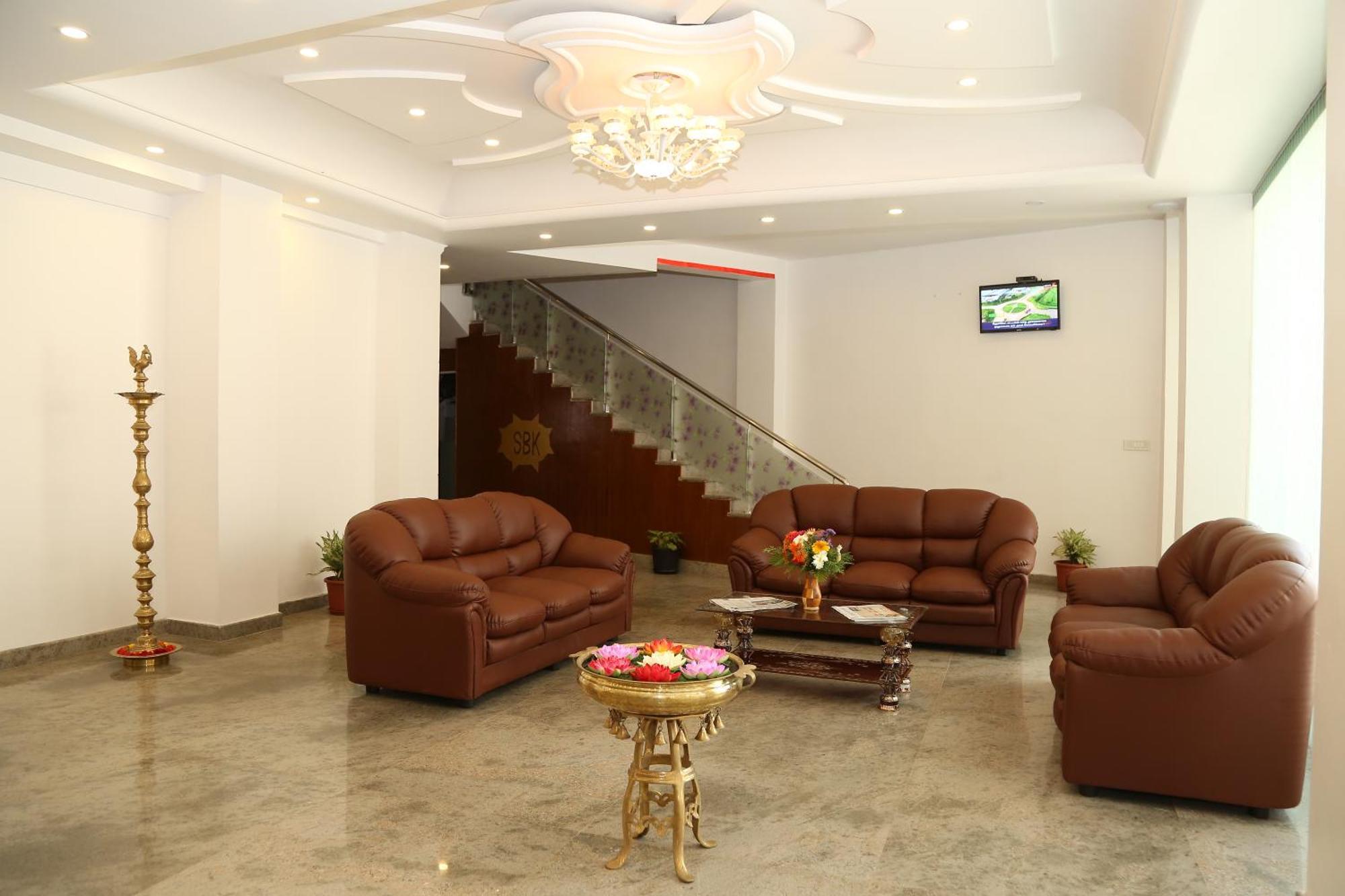 Sbk Park Inn Kanchipuram Extérieur photo